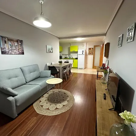 Live By Oktheway Apartment *